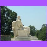 Supreme Court Statue.jpg